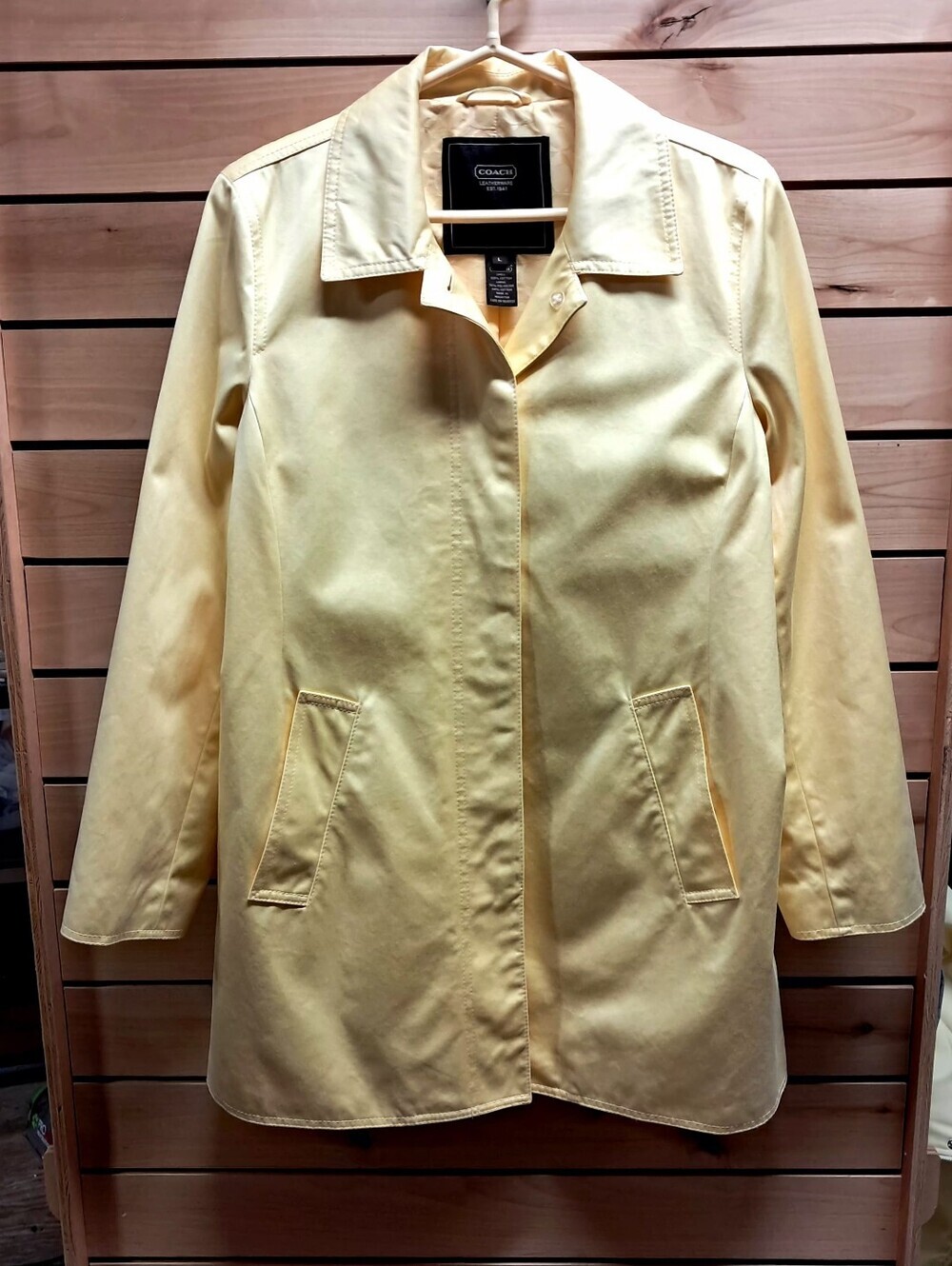 COACH  Sateen Walking Trench Coat Size L